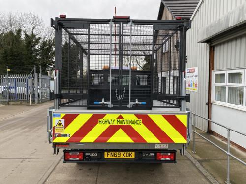 3.5T Caged Tipper + Tail Lift
