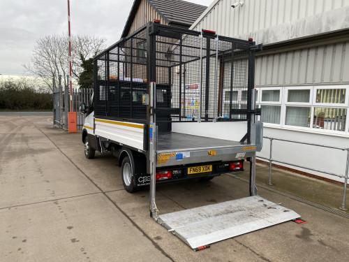 3.5T Caged Tipper + Tail Lift