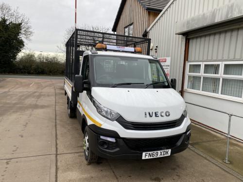 3.5T Caged Tipper + Tail Lift