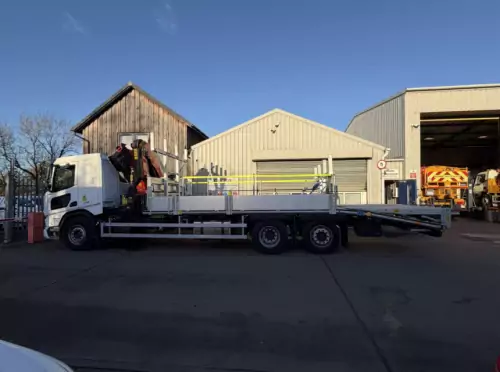 26T Builders Merchant Beavertail (Cheese Wedge) with Crane