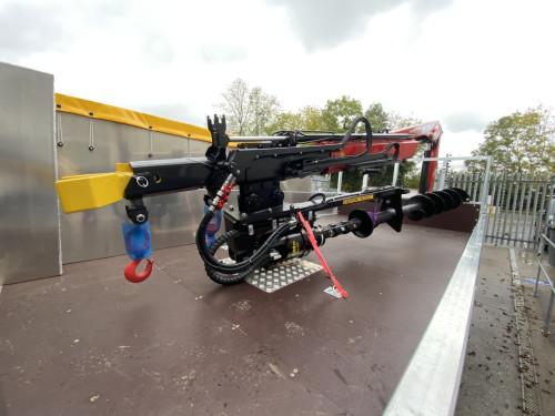 12T Pole Erection Unit (PEU)