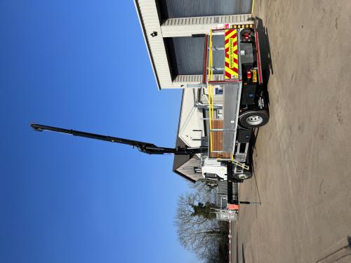 18T Street Lighting Vehicle Drop side with Crane