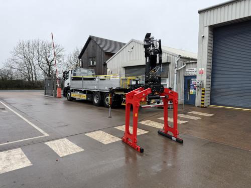 26T Dropside with Rear Mounted Crane