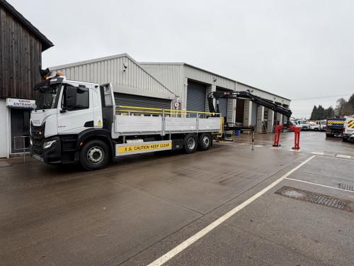 26T Dropside with Rear Mounted Crane