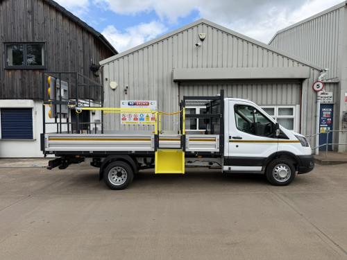 3.5T Traffic Management Vehicle with LP13 Lightboard