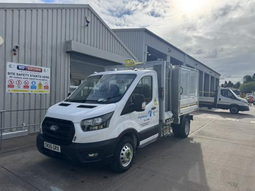 3.5T Caged Tipper with Side Bin Lift