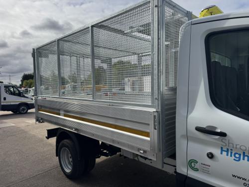 3.5T Caged Tipper with Side Bin Lift